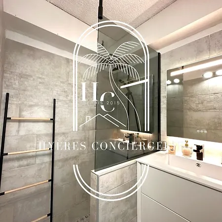 Apartment Bona Pk Wifi Pieds Dans L'eau By Hc Hyeres